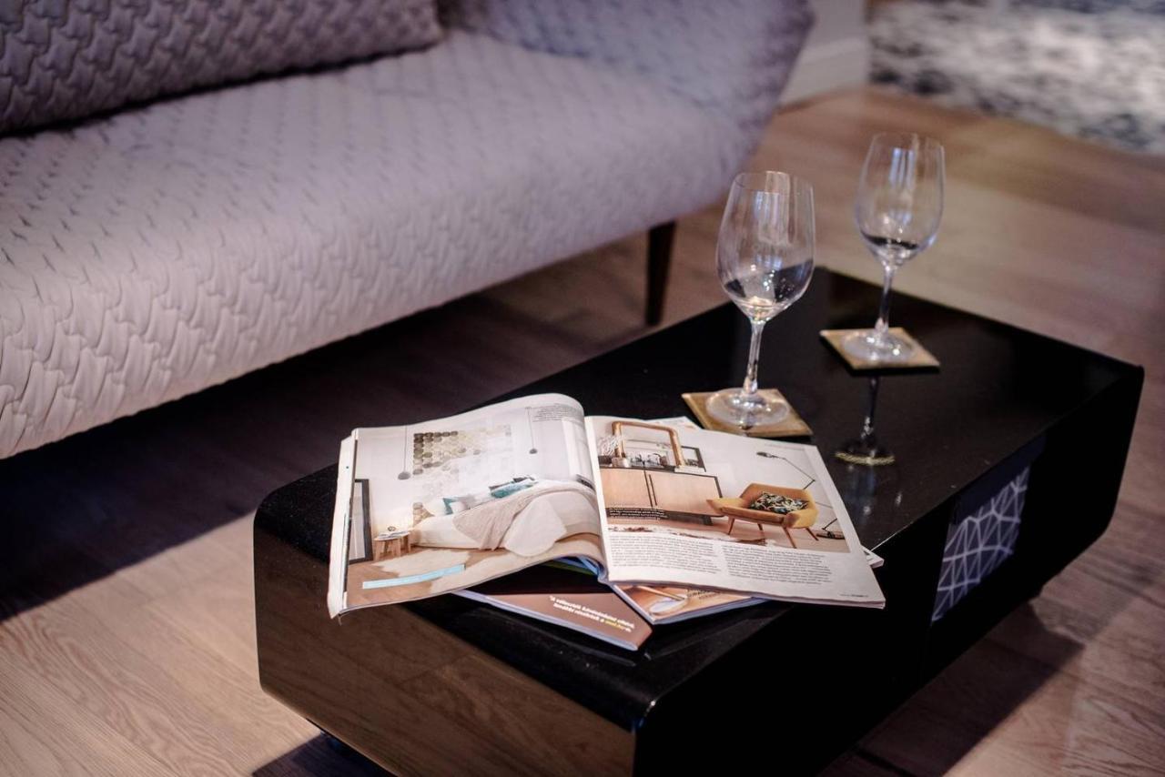 Stunning New Central Home Near Basilica — Photos 3